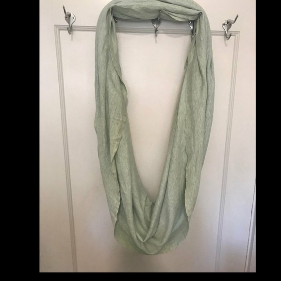 American Apparel Heather Mint Circle Scarf